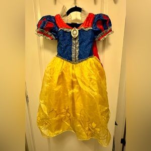 Disney Size 4 Toddler Snow White Costume Dress- Worn Once